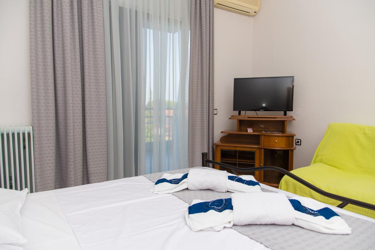 Athina Resort Аспровалта Екстер'єр фото